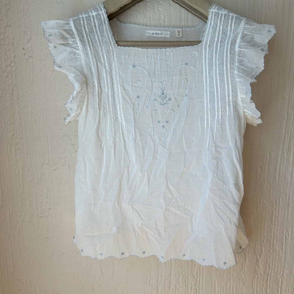 Doen Top with Blue embroidery